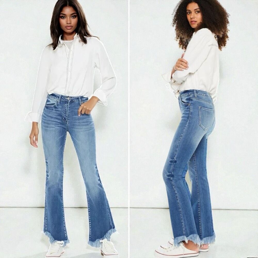 Kancan High Rise Ankle Bootcut Jeans Medium Wash Frayed Hem 13/30 NWT - Picture 3 of 12